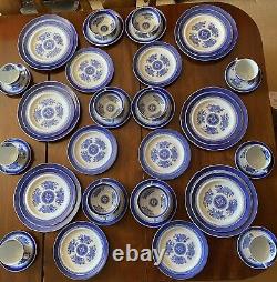 48 Piece Spode Fitzhugh Blue & White Pottery /Porcelain Dinner Service