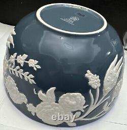 Anthropologie Turkuaz Kitchen Posy Ceramic Serving Bowl Salad Bowl