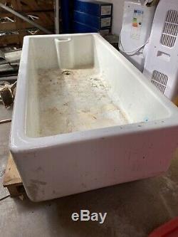 Belfast Bowl White Gloss Ceramic Sink and Legs To Stand