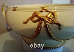 Fine Antique Wedgwood Twin Handled Bowl