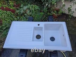 Vitra 1.5 bowl ceramic kitchen sink with plug and strainer Good condition